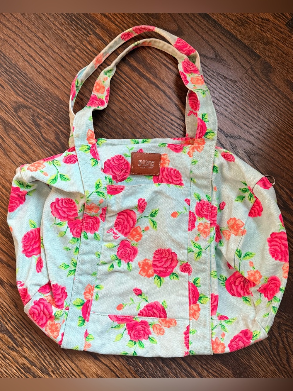 vs pink | floral small duffle bag